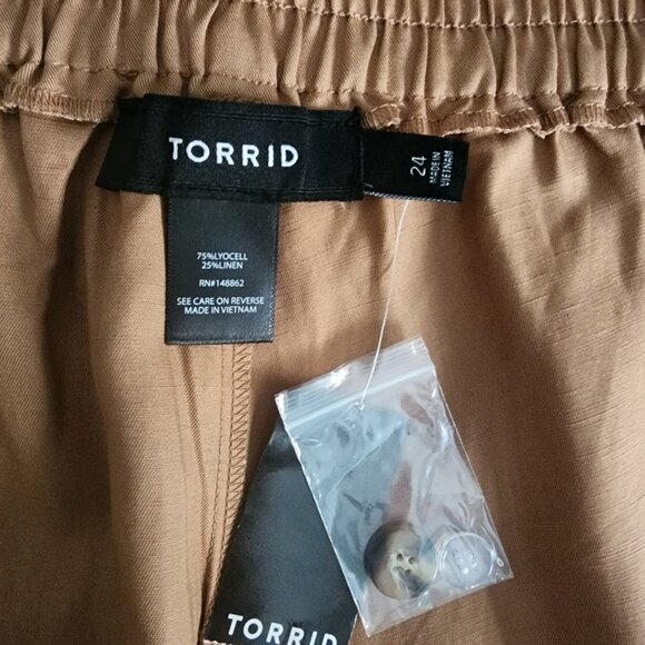 Torrid Plus-size Stretchy Linen Blend High Rise Brown Shorts with Pockets Size24 - Picture 13 of 15